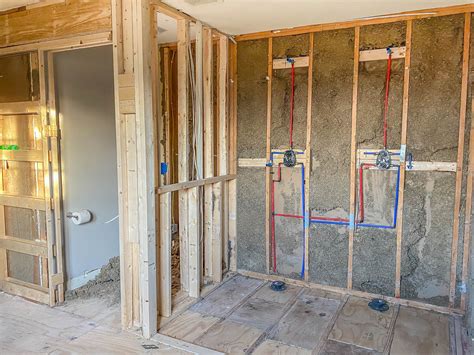 electrical blue box behind shower pipe condensation|electrical wire behind shower tile.